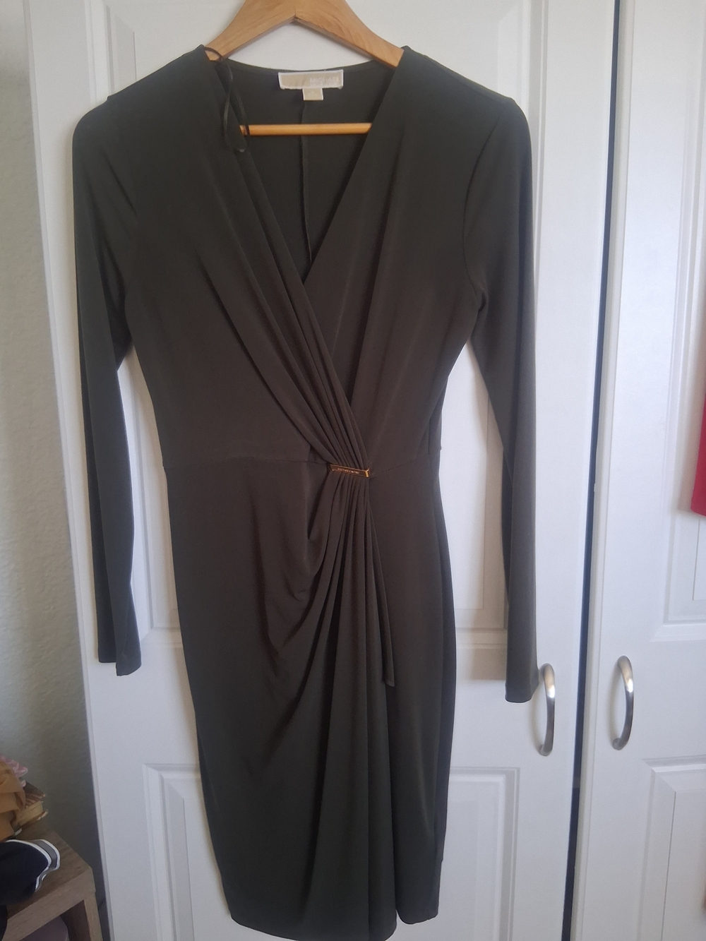 Michael Kors Olive Wrap-Detail Midi Dress
